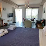 Apartment Seascape With Private Balcony In
