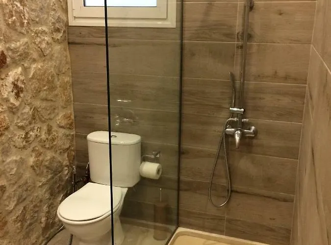 דירה Seascape With Private Balcony In פליראקי